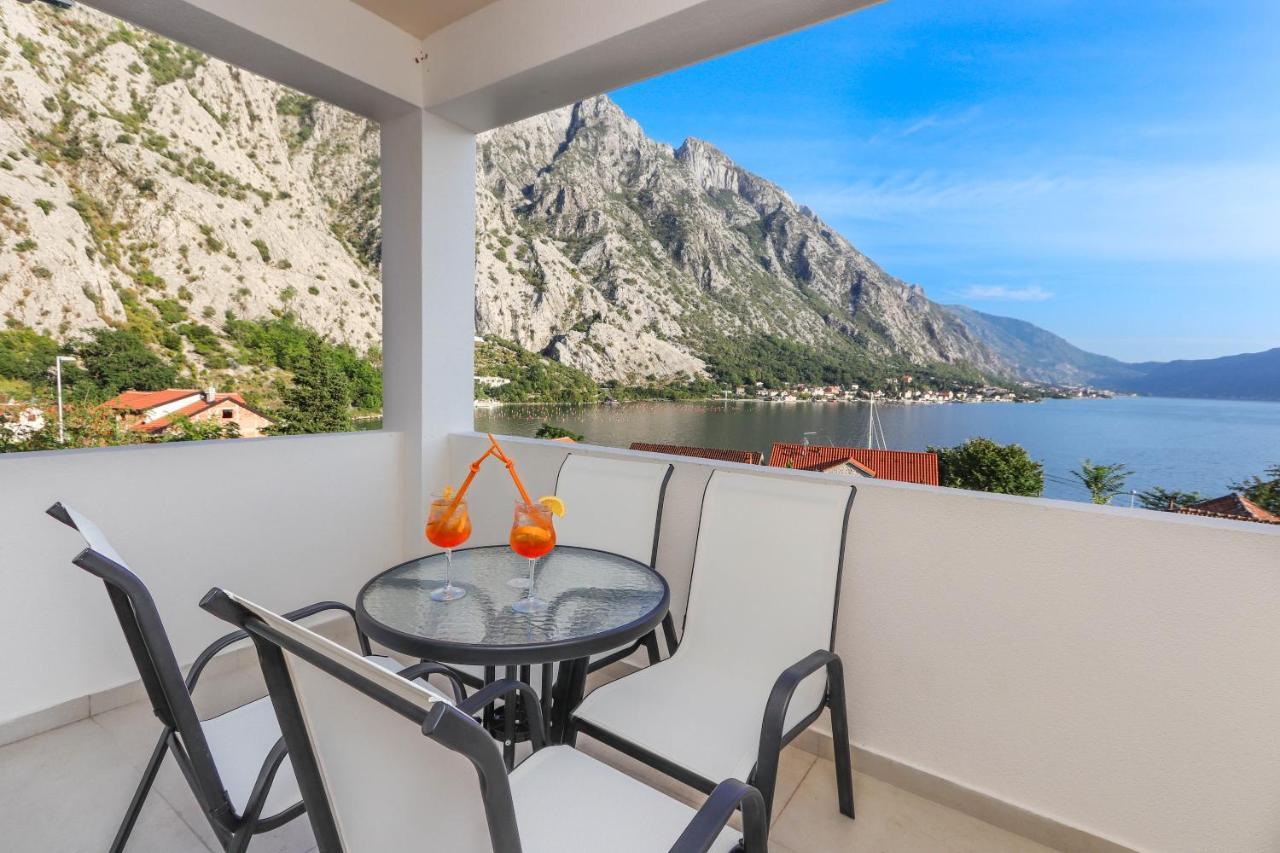 Sea Star Luxury Apartment كوتور المظهر الخارجي الصورة