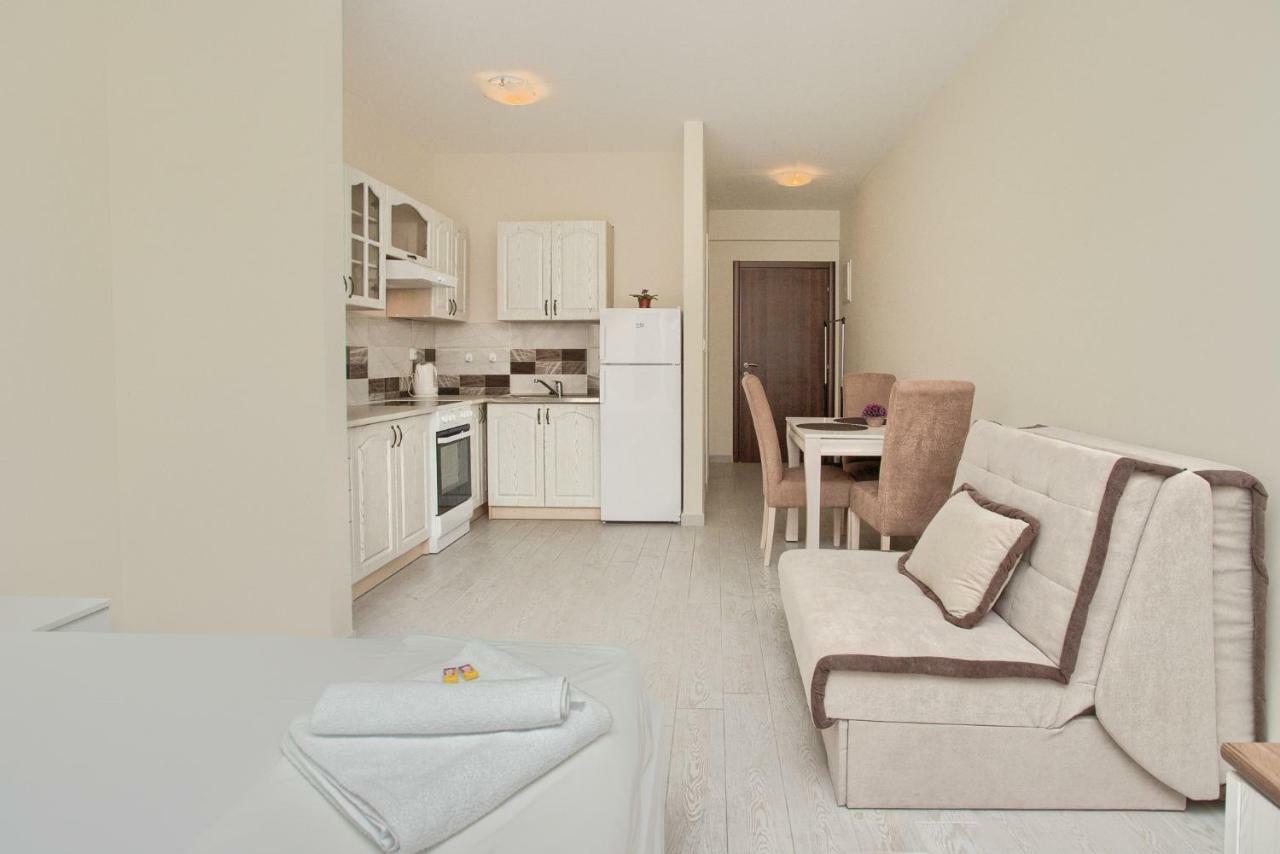 Sea Star Luxury Apartment كوتور المظهر الخارجي الصورة